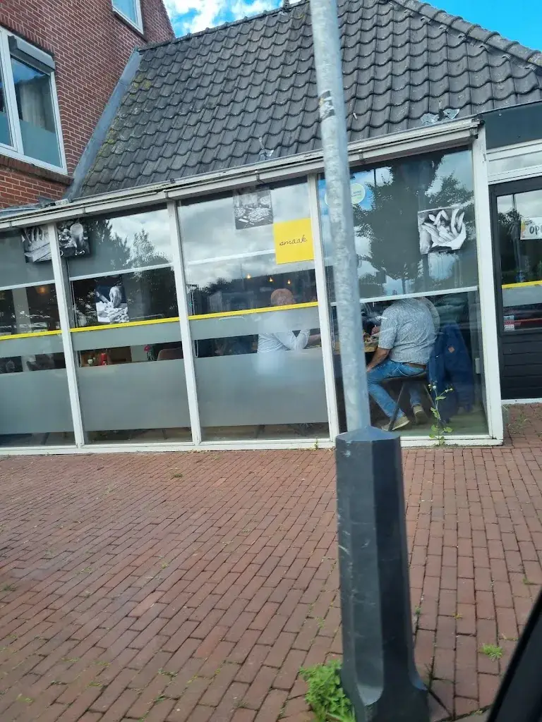 Johannes Kogel_Restaria De Buren_Boer_review