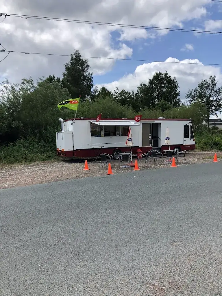 Ary de Jonge_Snackmobiel Marsdijk_Assen_review