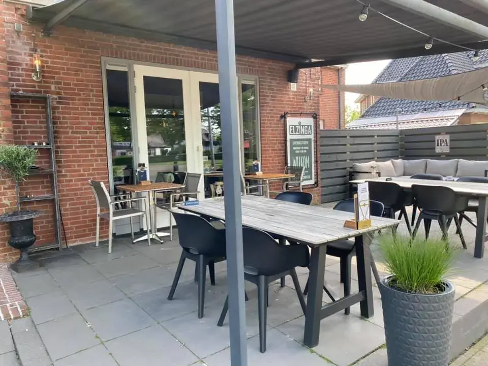 Bij Elzinga restaurant in Boer