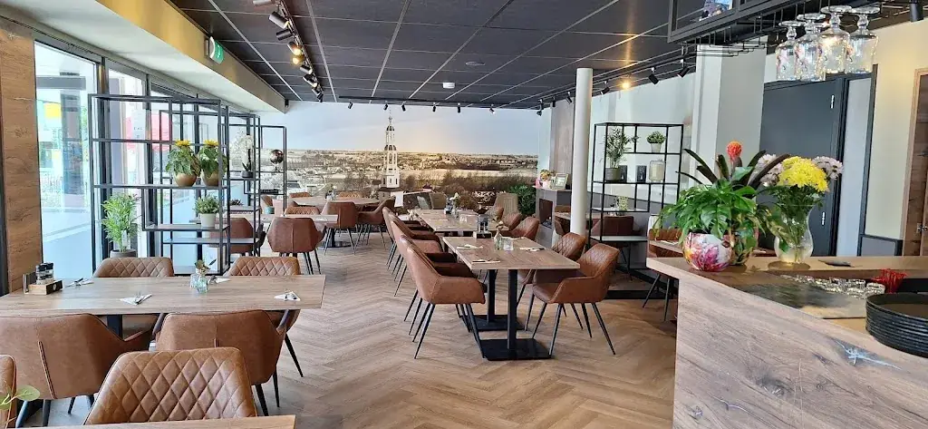 Eetgelegenheid Coralie restaurant in Uithuizermeeden