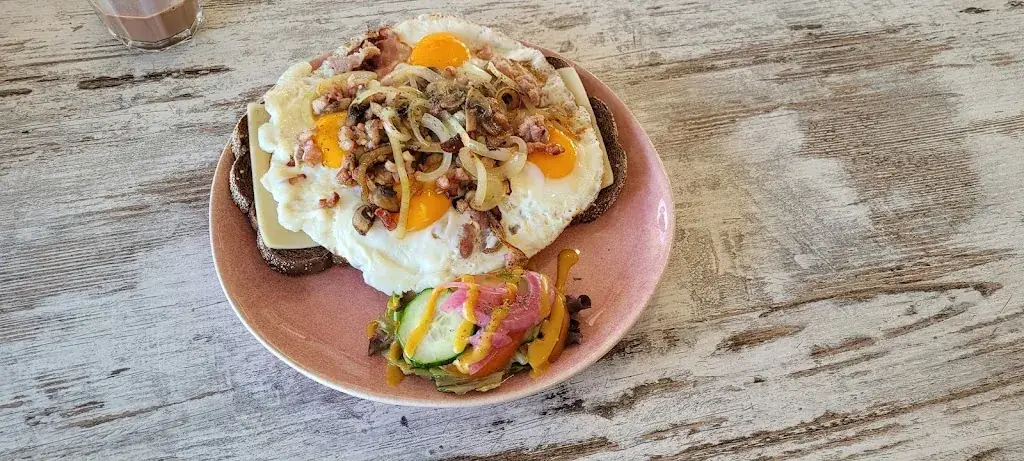 Eetgelegenheid Coralie_Uithuizermeeden_slider_image_2