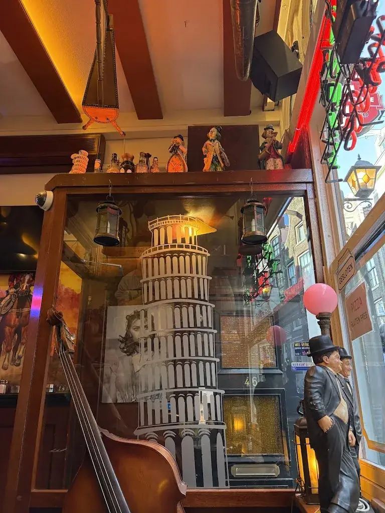 Samantha Rivera_Azzurra_Uithuizen_review