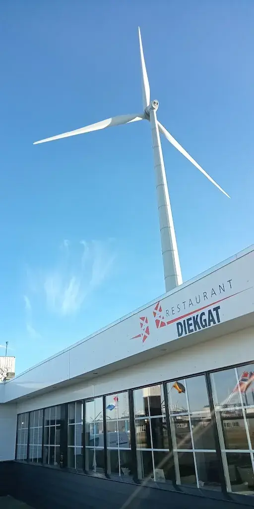 Humberto Valentin_Restaurant Diekgat_Eemshaven_review