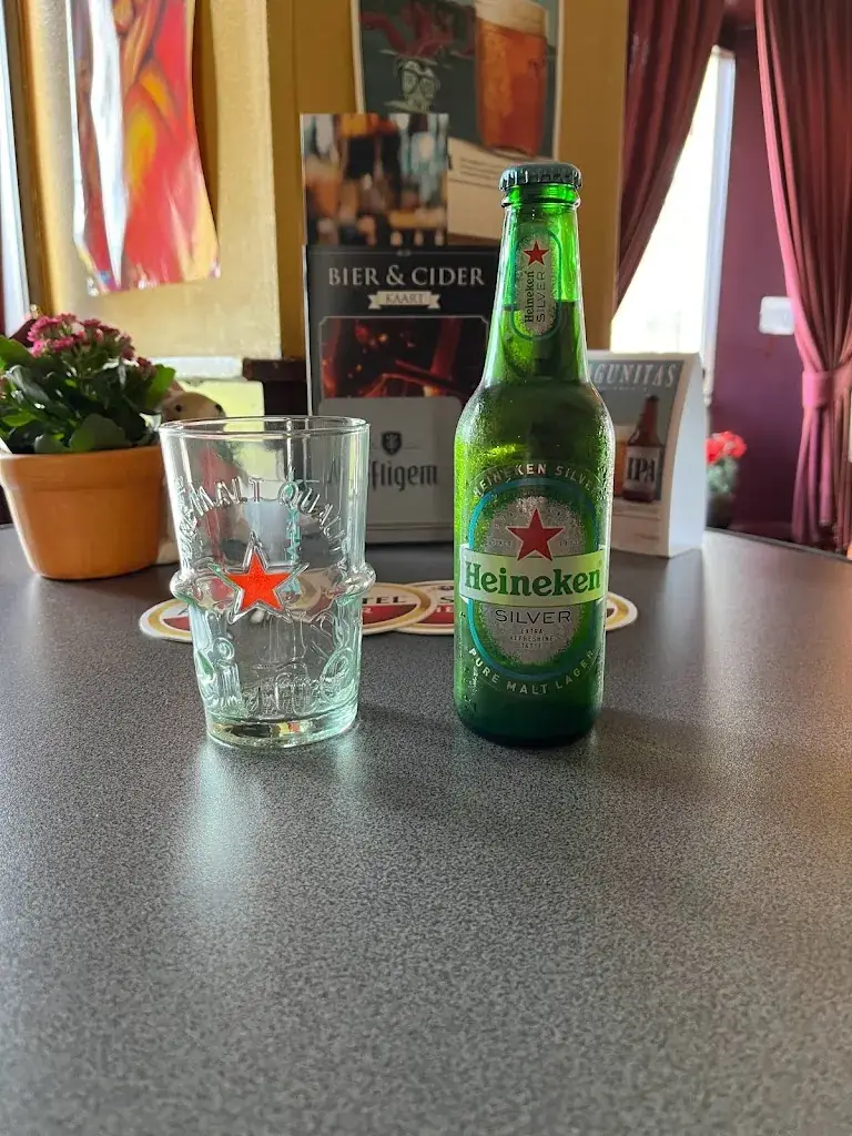 Menu_Bunnie's Bar_Uithuizen_immagine_5