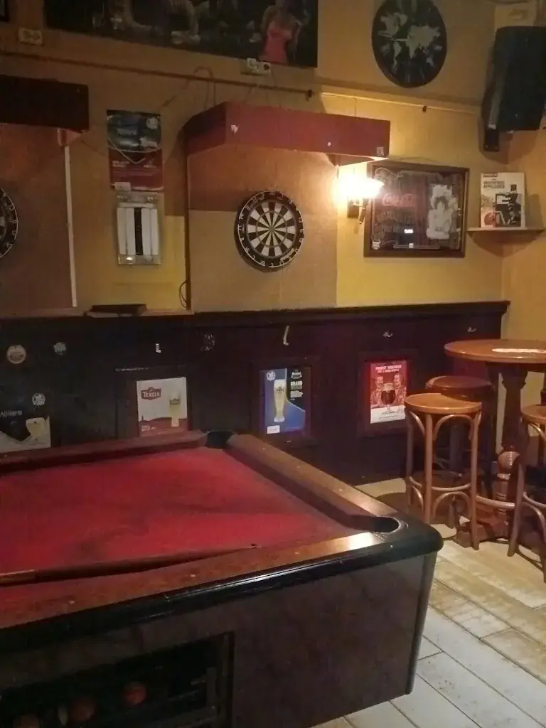 Diego Lupo_Bunnie's Bar_Uithuizen_recensione