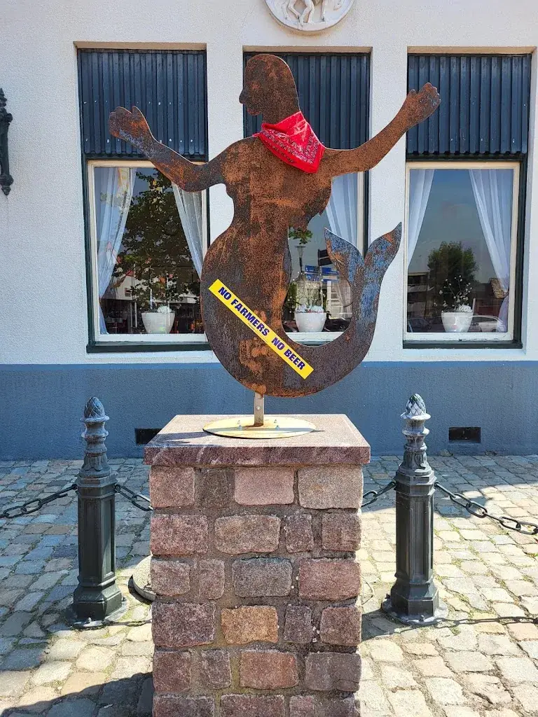 Het Oude Gemeentehuis_Uithuizermeeden_slider_image_2