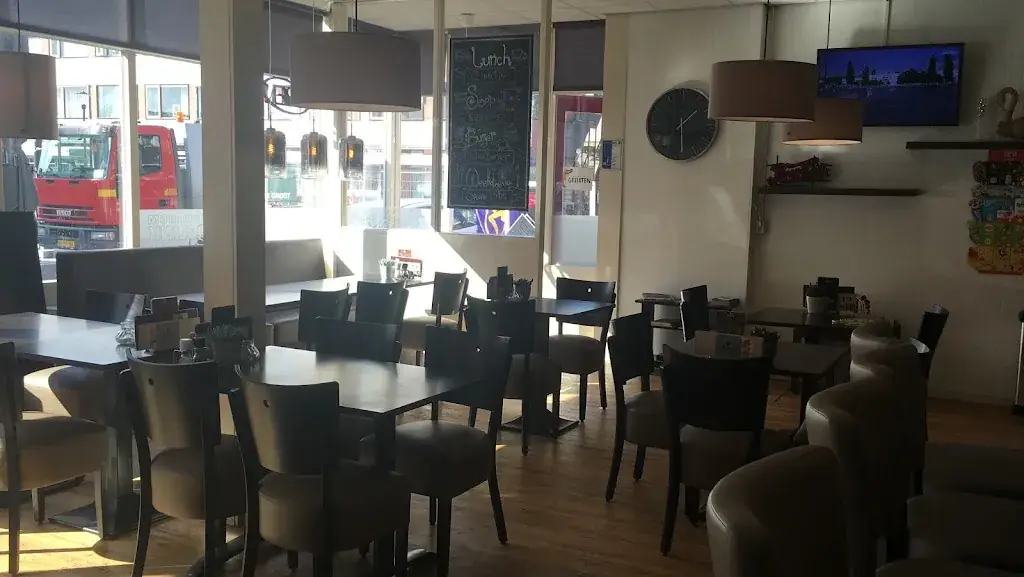 Lunchroom De Blink restaurant in Uithuizen