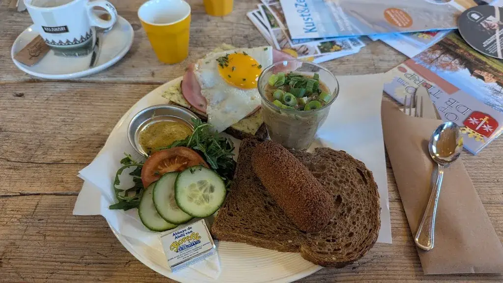 Antoine Misran_Het Spijslokaal_Warffum_review