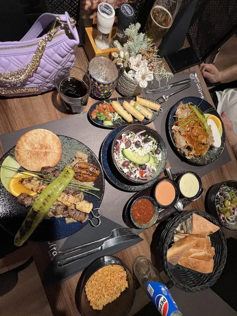 Melisa Ahmedova_Turks Specialiteiten Restaurant De Sultan_Vlagtwedde_review