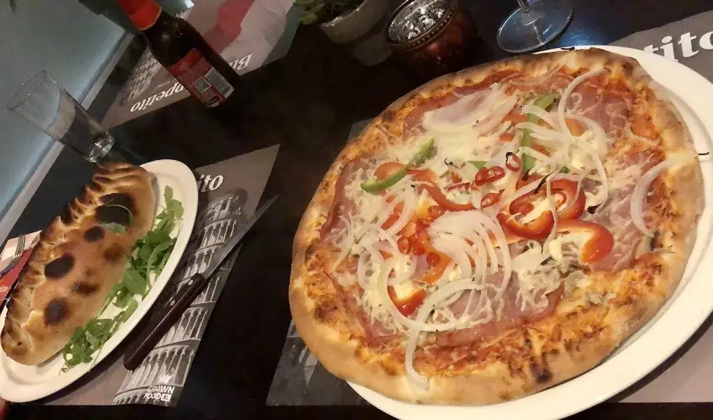 Myrna Van Dam_Ancona_Vlagtwedde_review