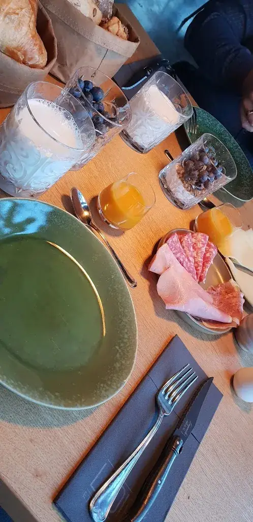 Yuriy Petrenko_LUDIEK eten - slapen_Havelte_recensione