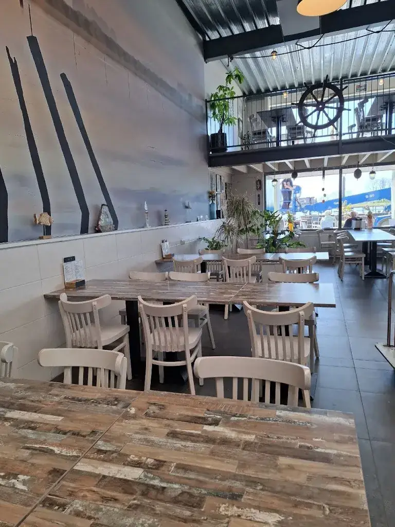 Anna Lee_Gaele Postma Paling & Vis_Zoutkamp_review