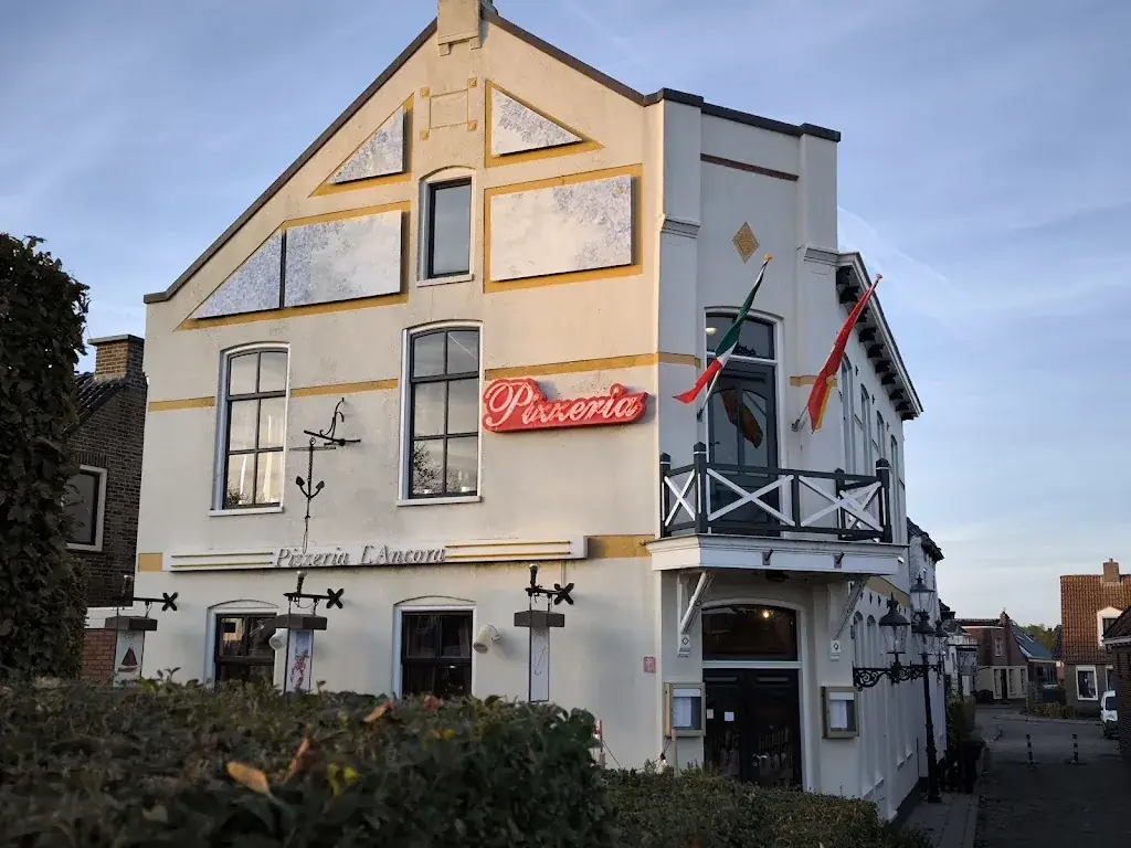 Pizzeria L'Ancora da Mario_Zoutkamp_slider_image_3