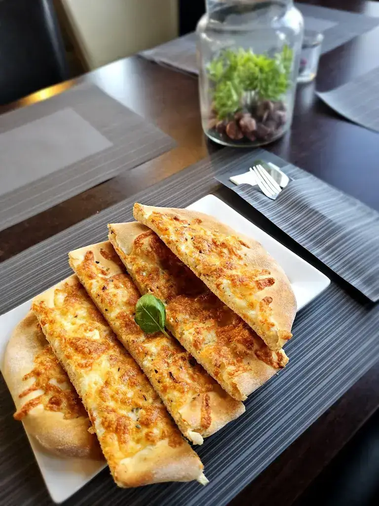 Menu_Pizza&Grillroom Midden-Oosten Terras_Zoutkamp_image_4