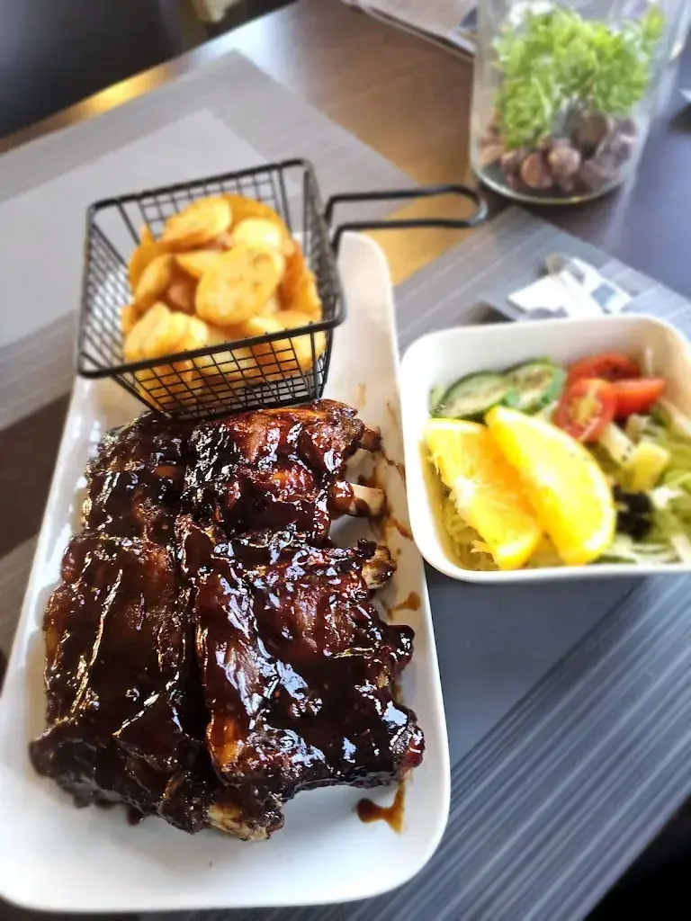 Menu_Pizza&Grillroom Midden-Oosten Terras_Zoutkamp_image_8