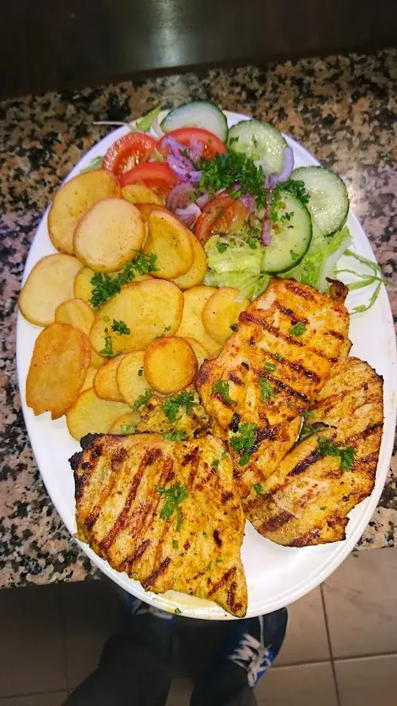 Laziz pizzeria en grillroom_Zuidhorn_slider_image_2