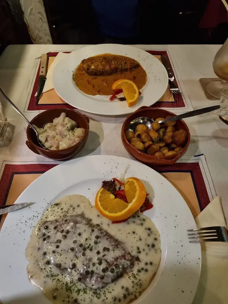 Menu_Steakhouse Léon 🥩_Amstenrade_image_2