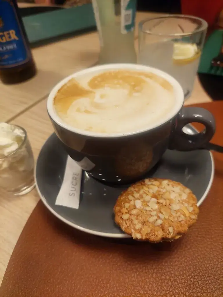 Gerwin Janssen_Bie de Veldwachter_Amstenrade_review