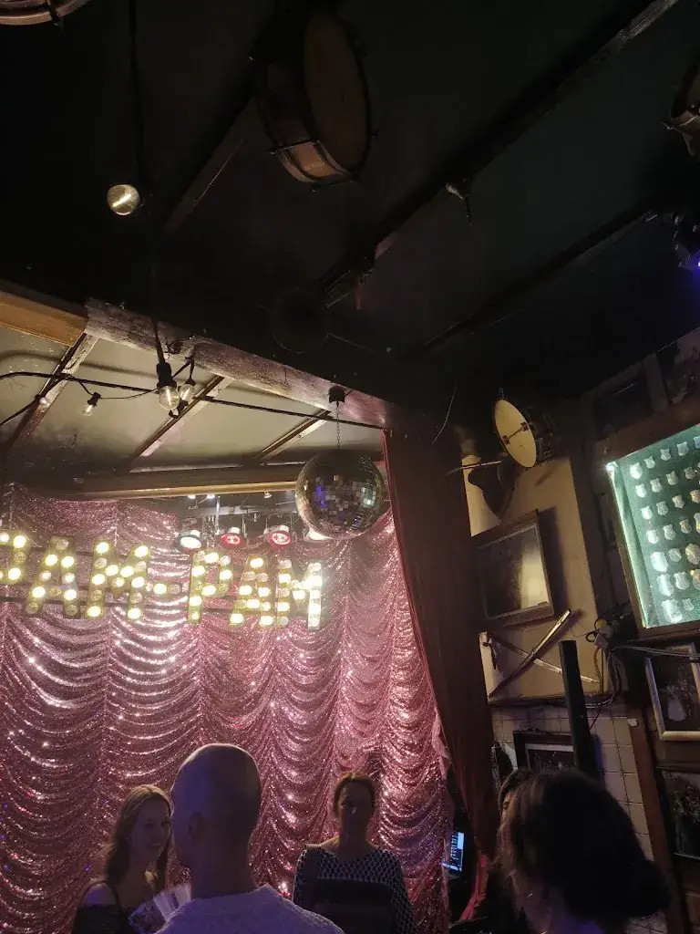 Yara Koning_Jan van Cep_Amstenrade_review