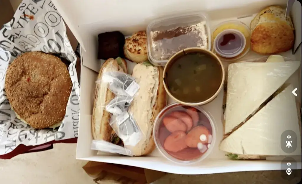 Nguyen Nguyen_Lunchroom Twenty Eight_Hoensbroek_review