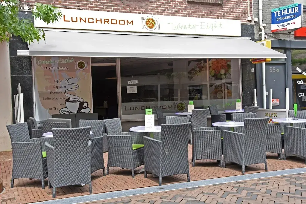 Lunchroom Twenty Eight restaurant in Hoensbroek