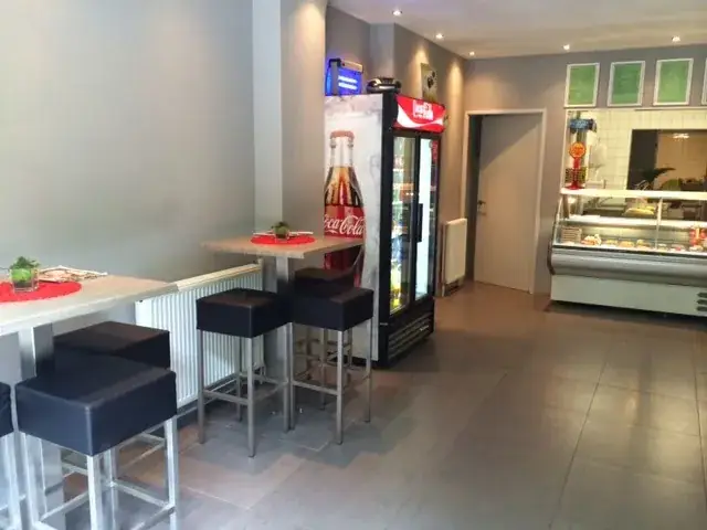 Friture Peters🍟 restaurant in Amstenrade