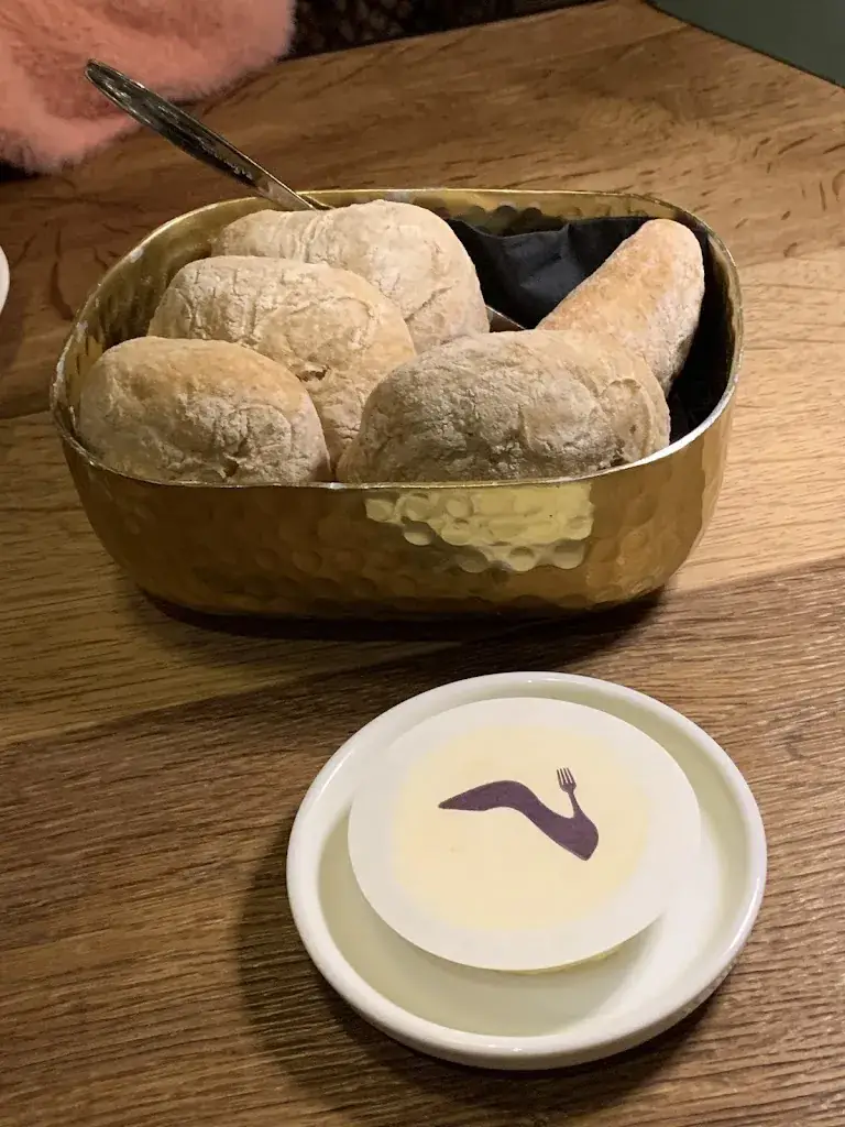 Danny Duijzings_Mrs. Robinson_Beek_review