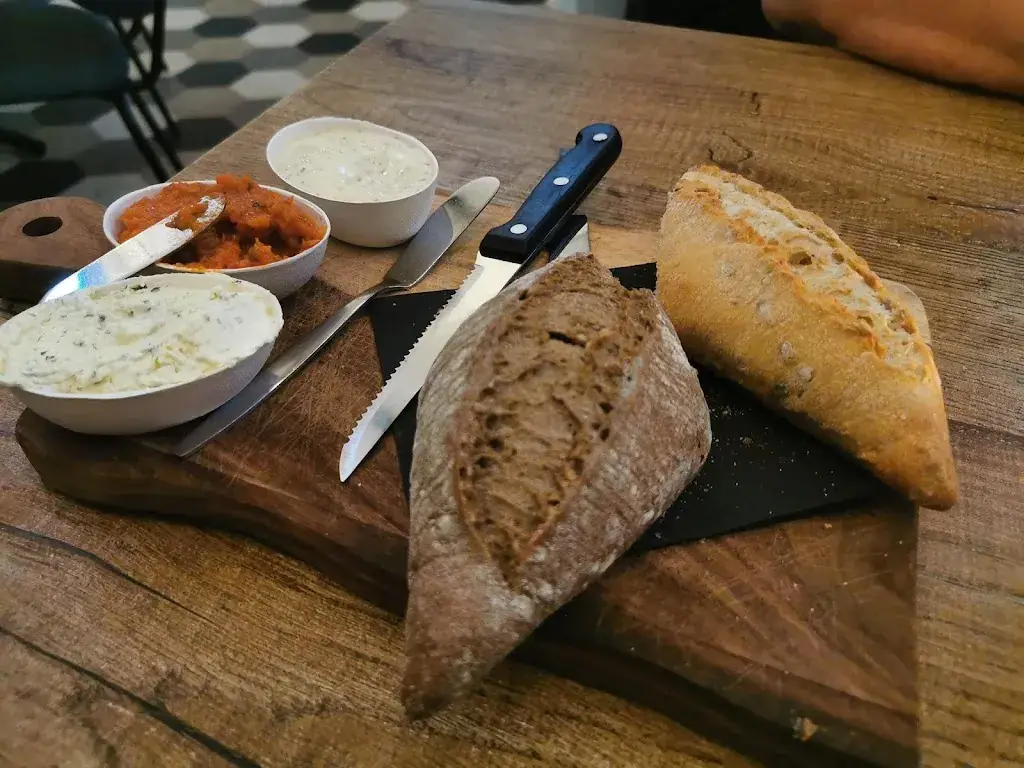 BEN BiancaEricaNees_Restaurant Resort Arcen_Arcen_reseña