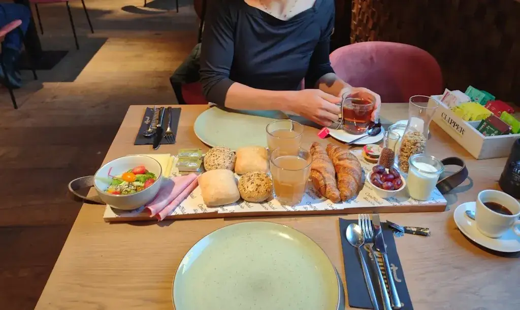 Daniel Rademaker_Centraal Baarlo_Baarlo_recensione