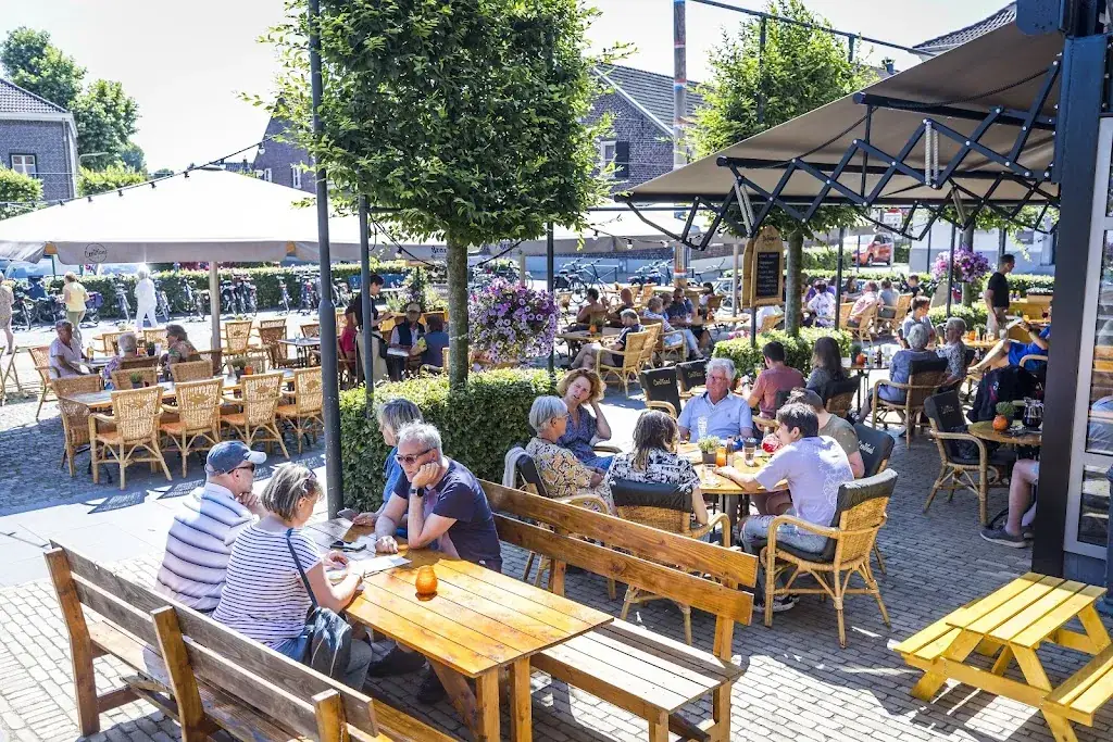 Centraal Baarlo restaurant in Baarlo