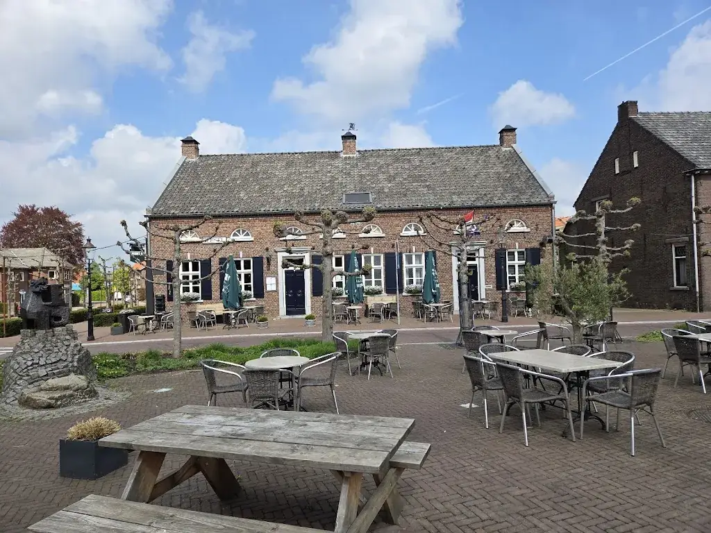 Mert 5 restaurant in Beesel