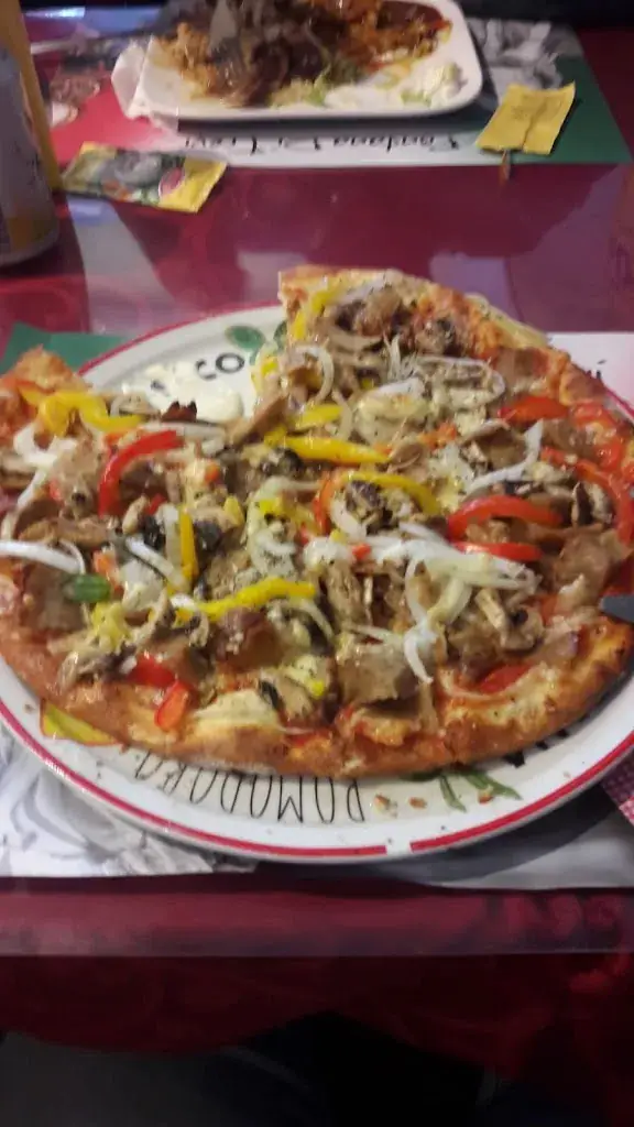 Jeroen Reijerkerk_Casa Roma - Italian and Greek Restaurant_Beesel_review