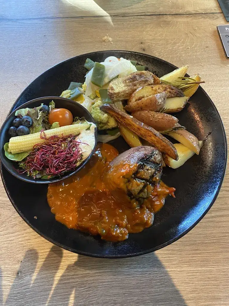 Jan Gub_Restaurant Patershof_Panningen_avis