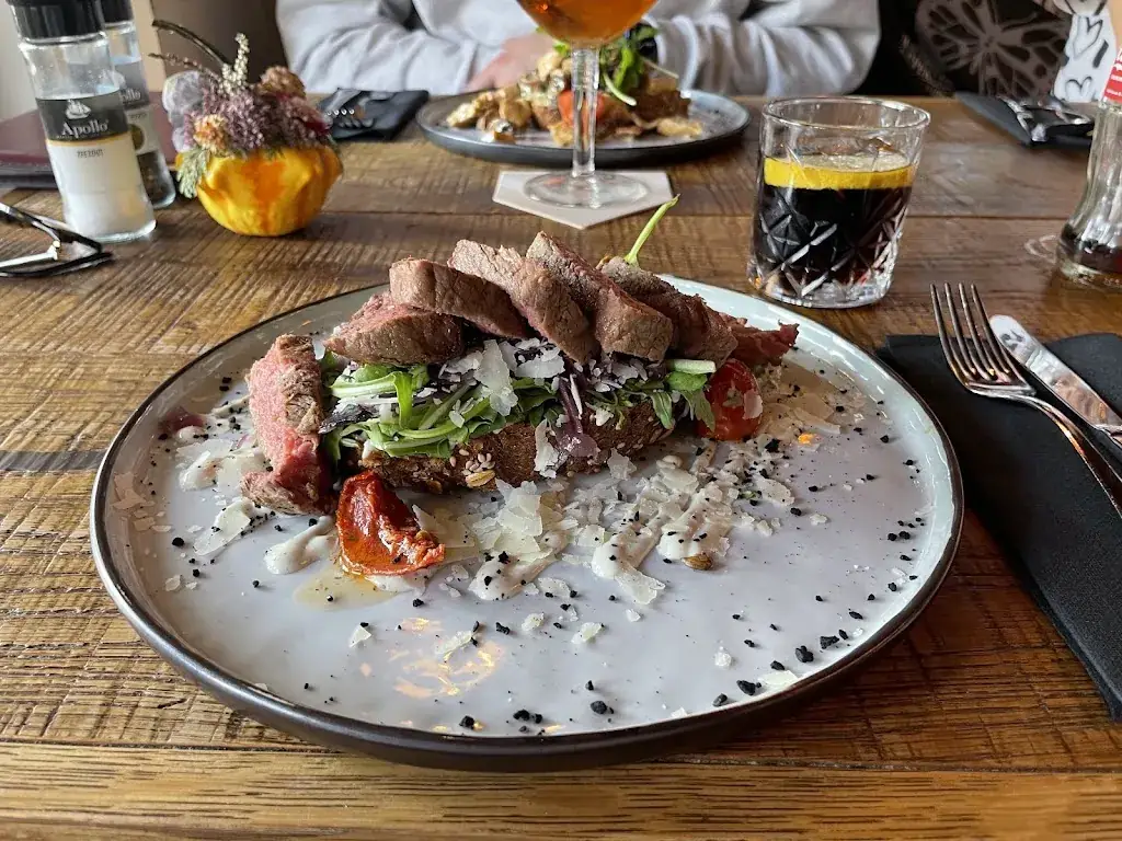 Nikdel_Gasterij Henry VIII_Noorbeek_review