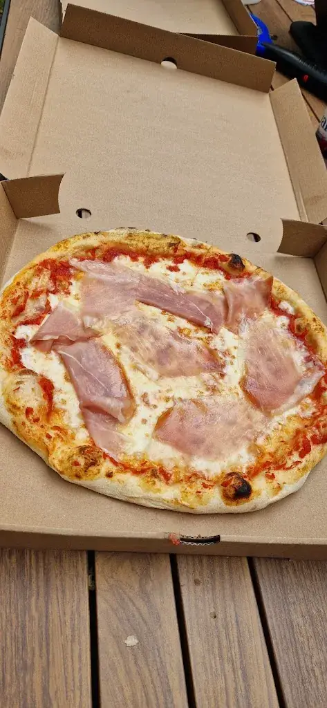 Menu_Pizza @Hoeve Cobelli_Noorbeek_image_4