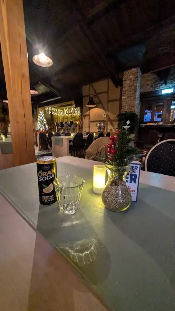 Menu_Pizza @Hoeve Cobelli_Noorbeek_image_8