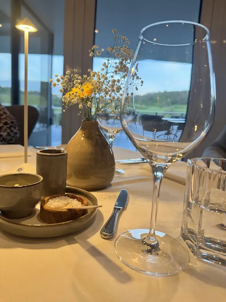 Tanya Walls_Restaurant PUUR in Hotel Klein Zwitserland Slenaken_Slenaken_review