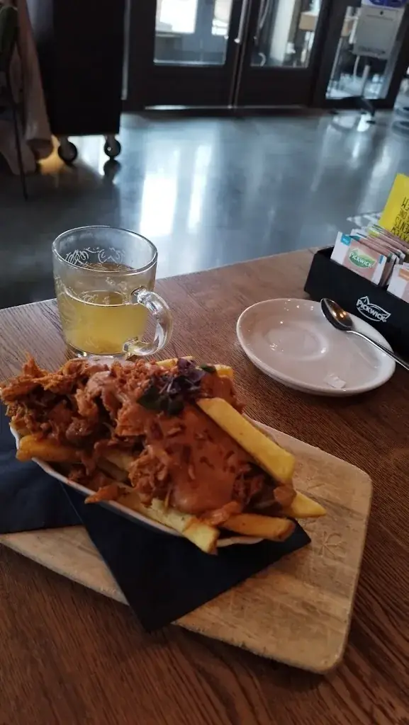 Hendrik de Vries_Grand Café Marron_Hoogeveen_review