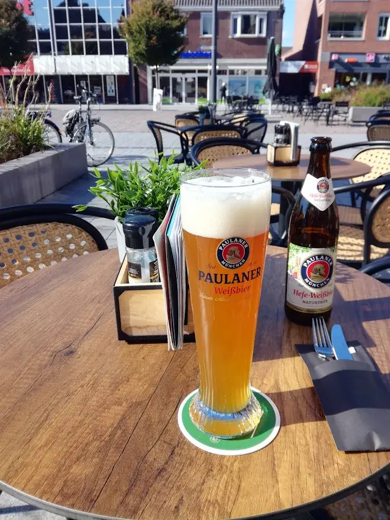 Andrei Paun_Grand Café Marron_Hoogeveen_review