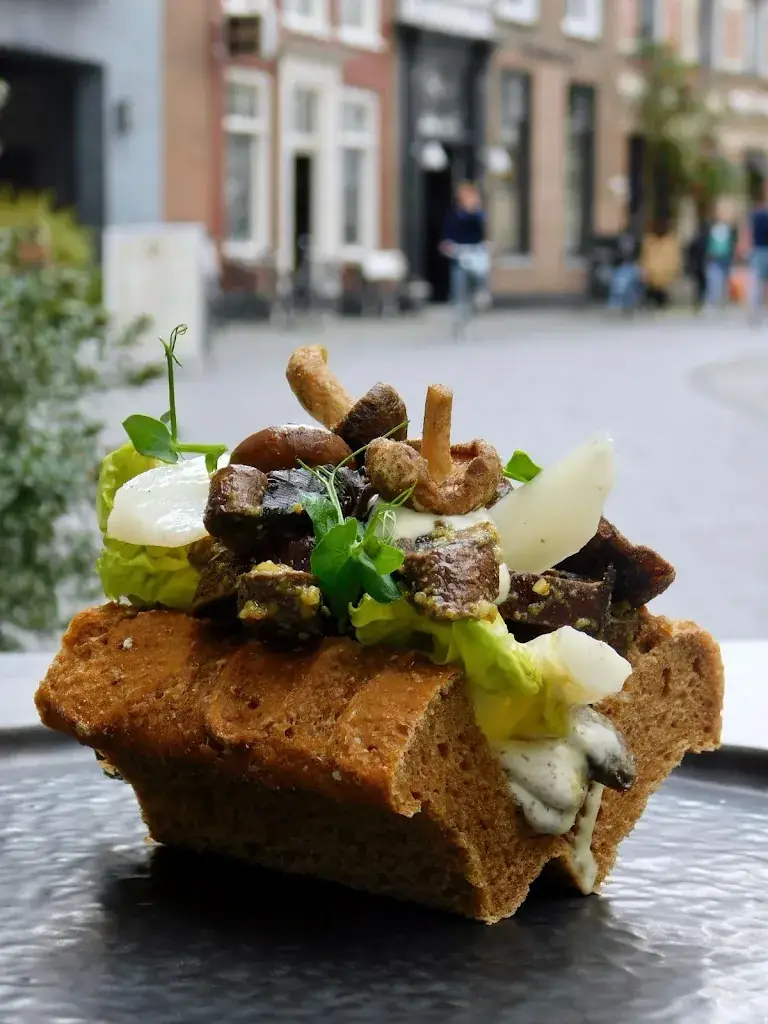 De jongens van zand en klei_Breda_slider_image_3