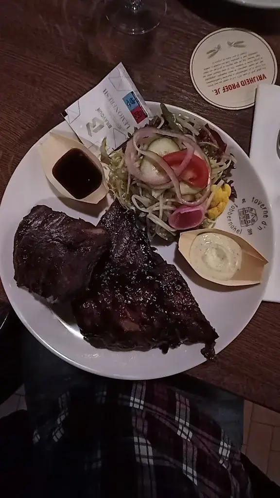 Joemon Thekkaekurikattukunnal_Taverne d'n Tabbernakel_Maastricht_review