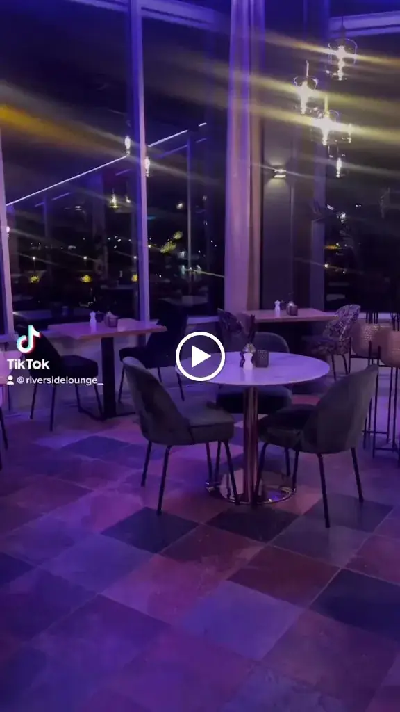 Riverside Lounge Maasbracht_Maasbracht_slider_image_2