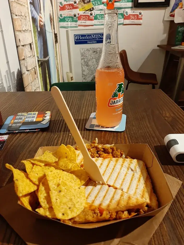 Menu_Pat's Tosti Bar_Heerlen_image_9