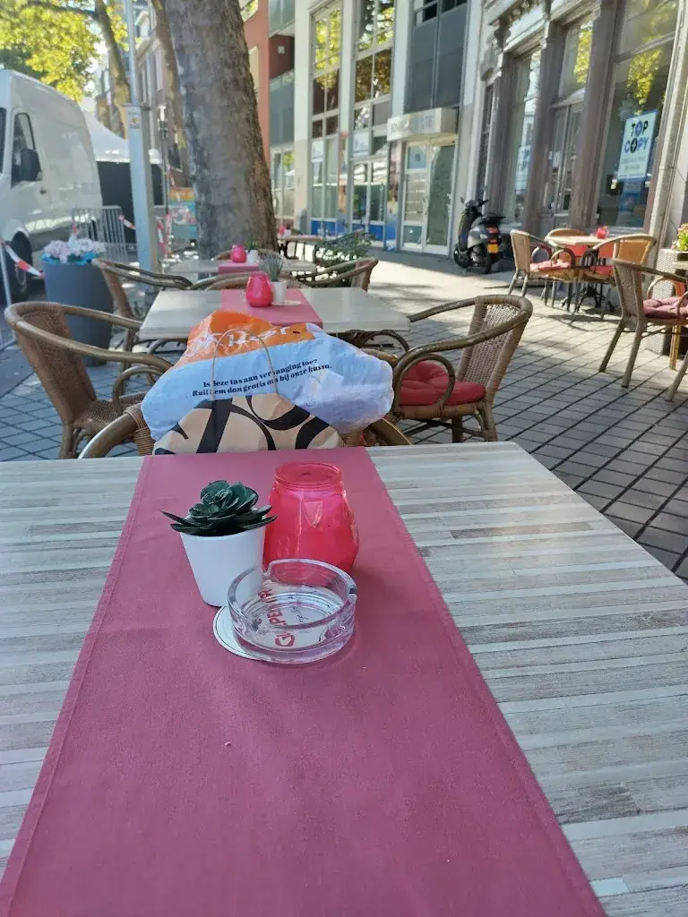 Italiaans Restaurant La Bella Sera restaurant in Heerlen