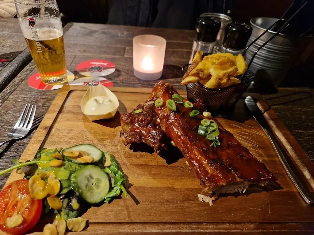 Ronnie's BBQ Ribs_Heerlen_slider_image_3