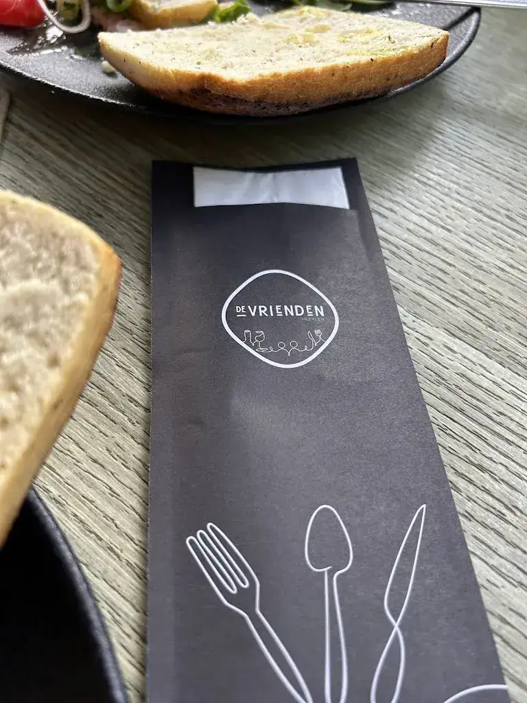 Figen Ger_De Vrienden Heerlen_Heerlen_review