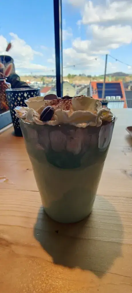 Menu_TASH Rooftop Bar_Valkenburg_image_5