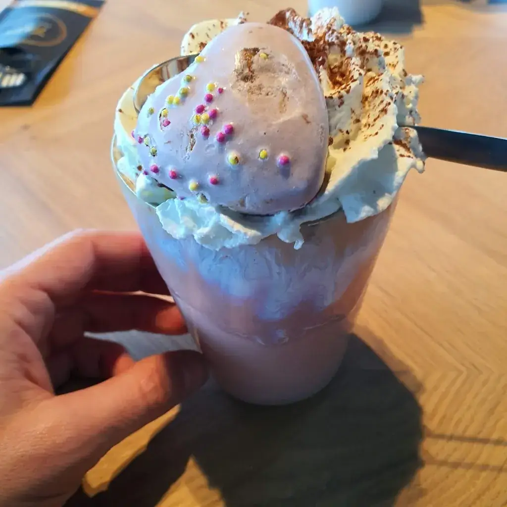 Menu_TASH Rooftop Bar_Valkenburg_image_6