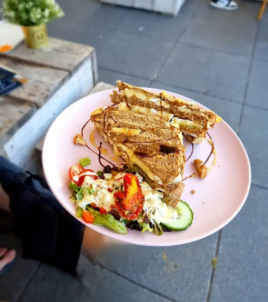 Menu_TASH Rooftop Bar_Valkenburg_image_7