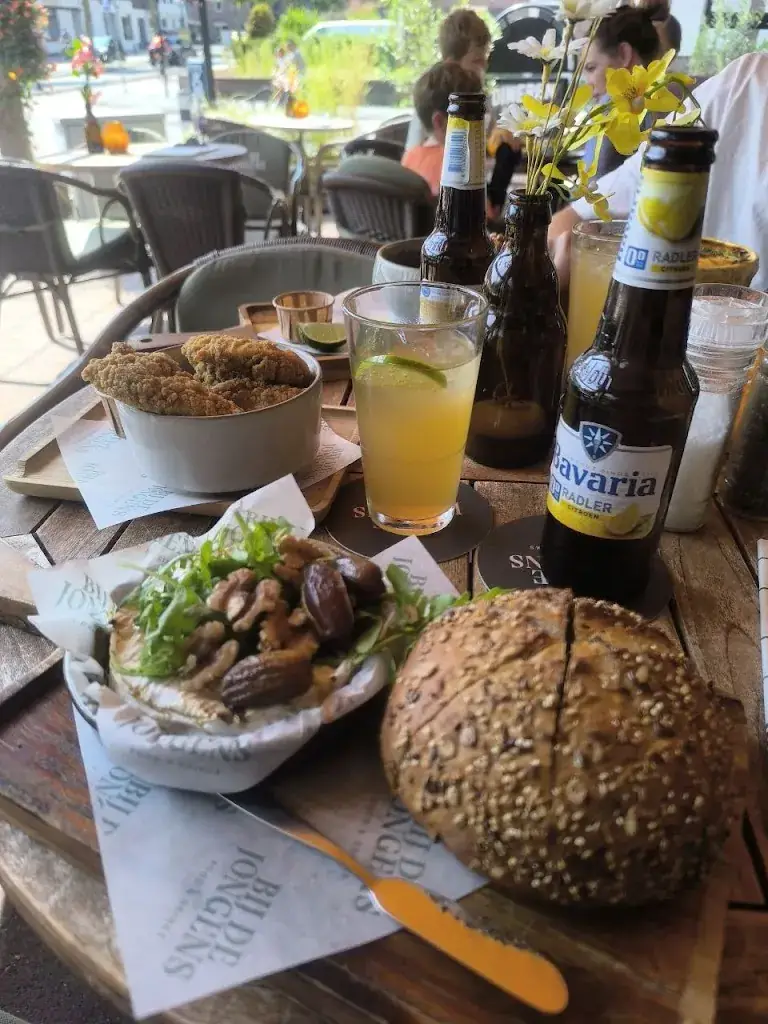 Alex Kapustyonok_Bij De Jongens Valkenburg_Valkenburg_review